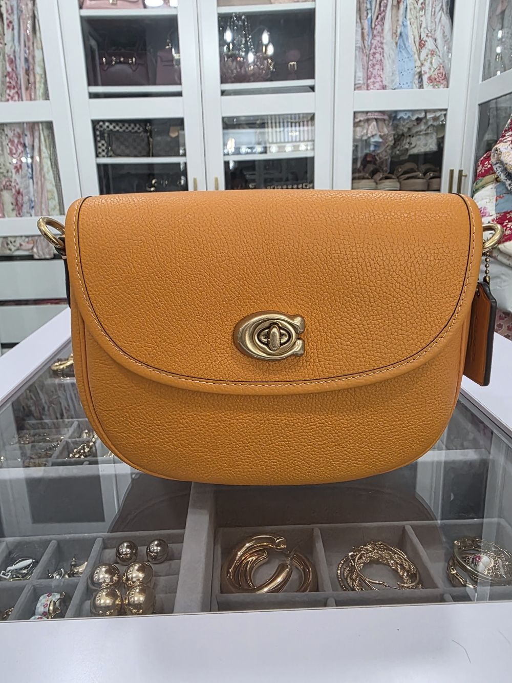 NWOT Coach Willow Saddle Bag - In Papaya